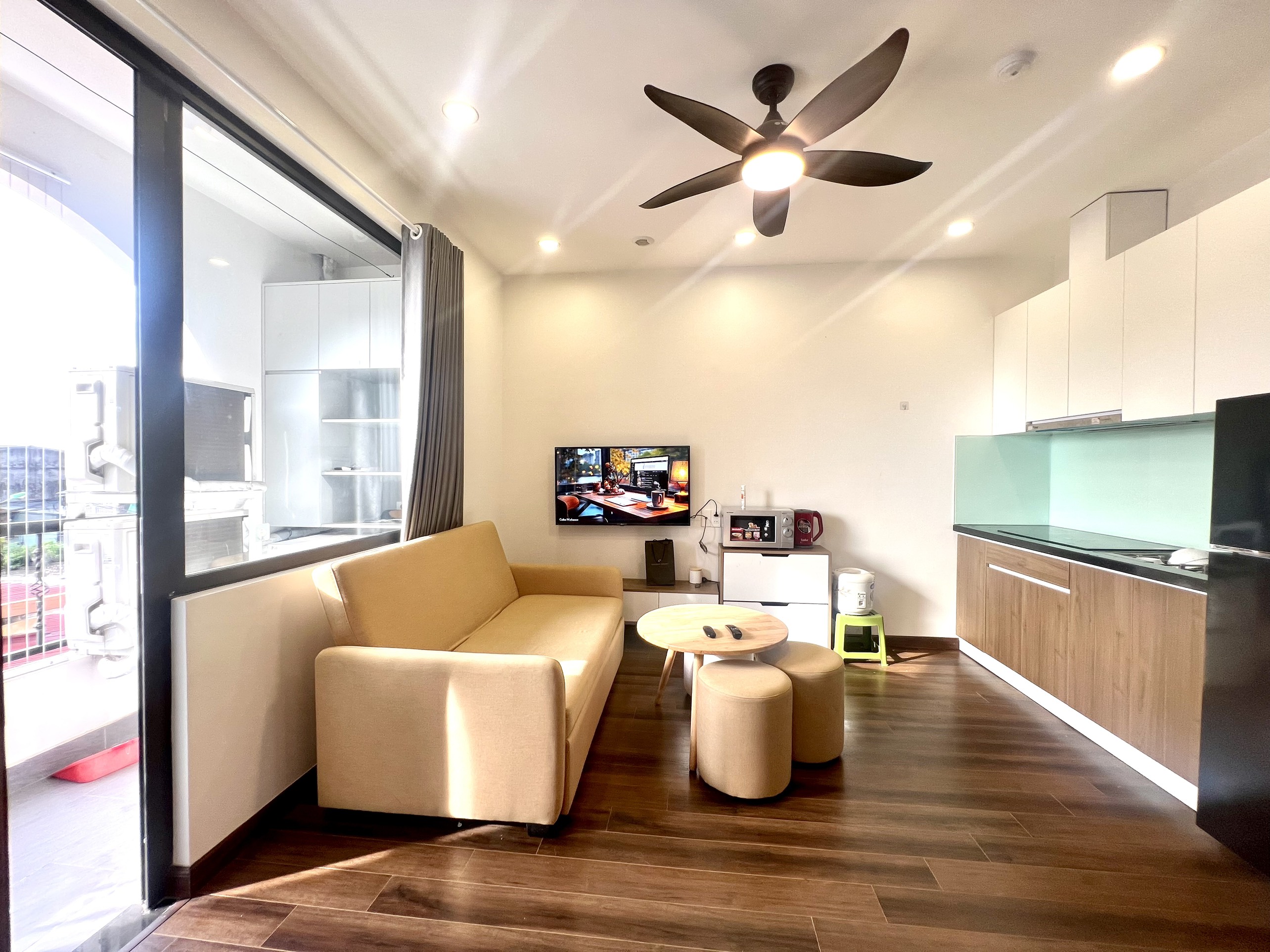 Real estate broker